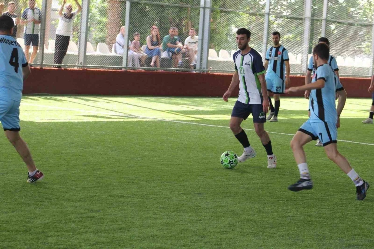 AOSB Futbol Turnuvası’nda Çeyrek Final tamamlandı
