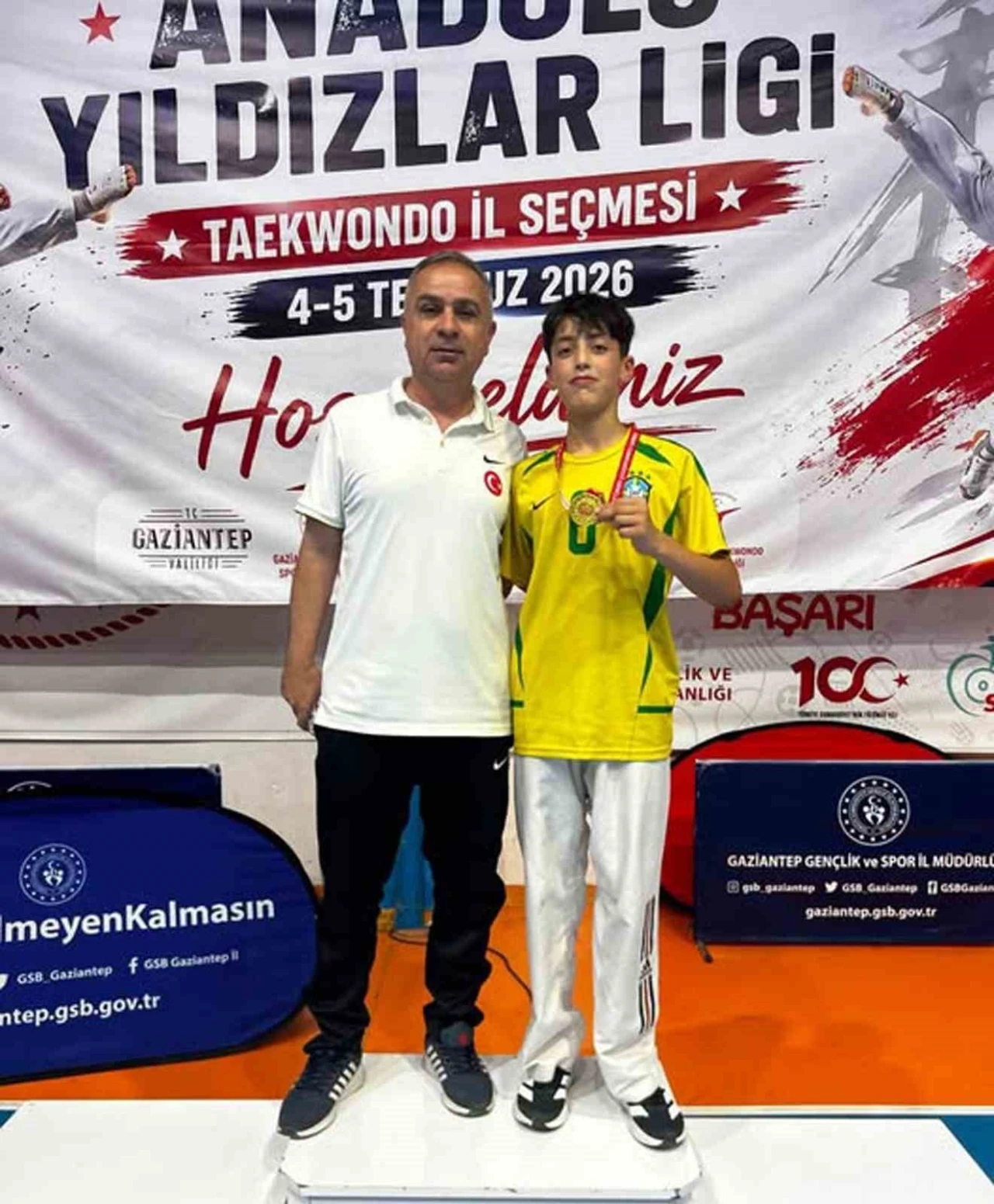 Arabanlı Taekwondocu b&ouml;lge şampiyonu Ahmet &Ouml;zt&uuml;rk Gaziantep&rsquo;i temsil edecek

