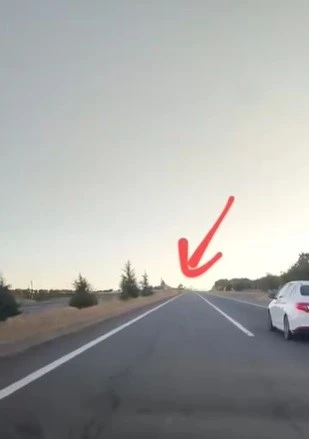 Araç takla attı, o anlar kamerada: 1 yaralı
