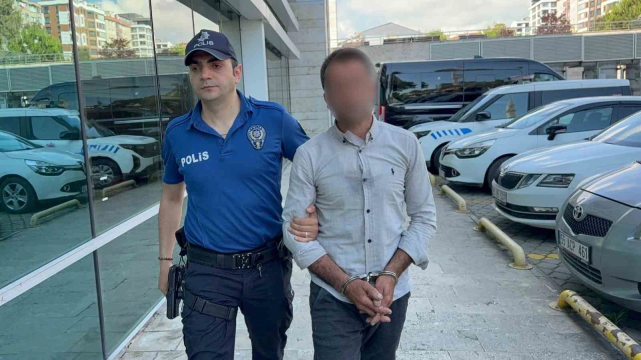 Ara&ccedil; tamirinde fazla para kavgasında m&uuml;şterisini yaktı
