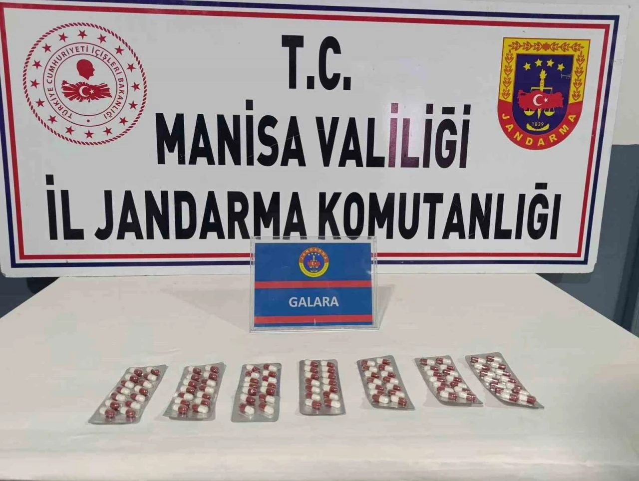 Aracında ve evinde haplarla yakalanan şüpheli tutuklandı
