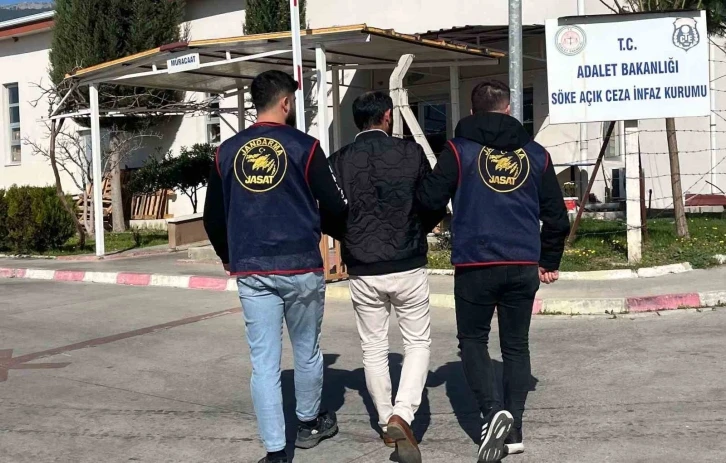 Aranan şahıs JASAT&rsquo;tan ka&ccedil;amadı
