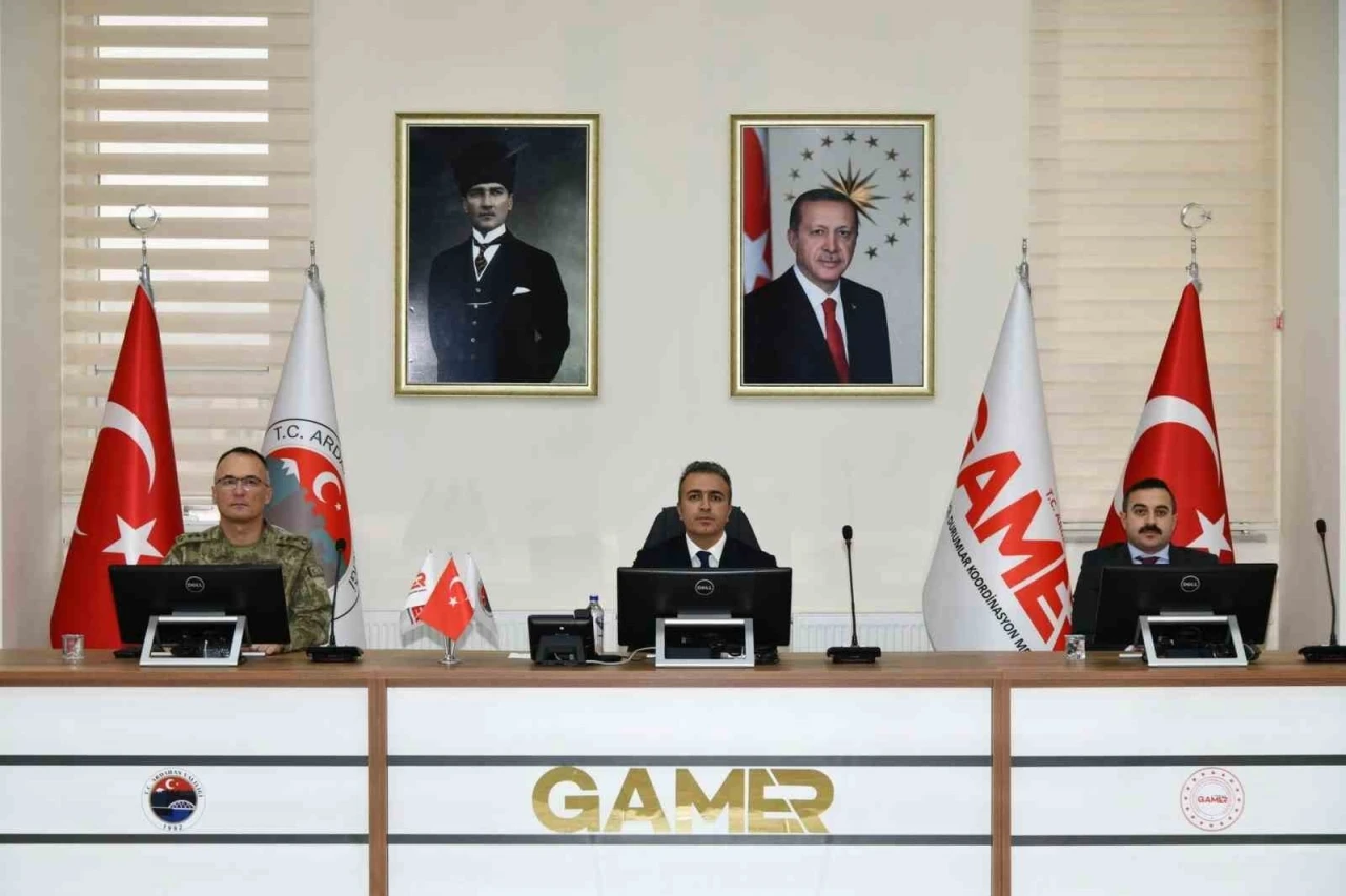 Ardahan&rsquo;da, İl G&uuml;venlik ve Asayiş Koordinasyon Toplantısı yapıldı
