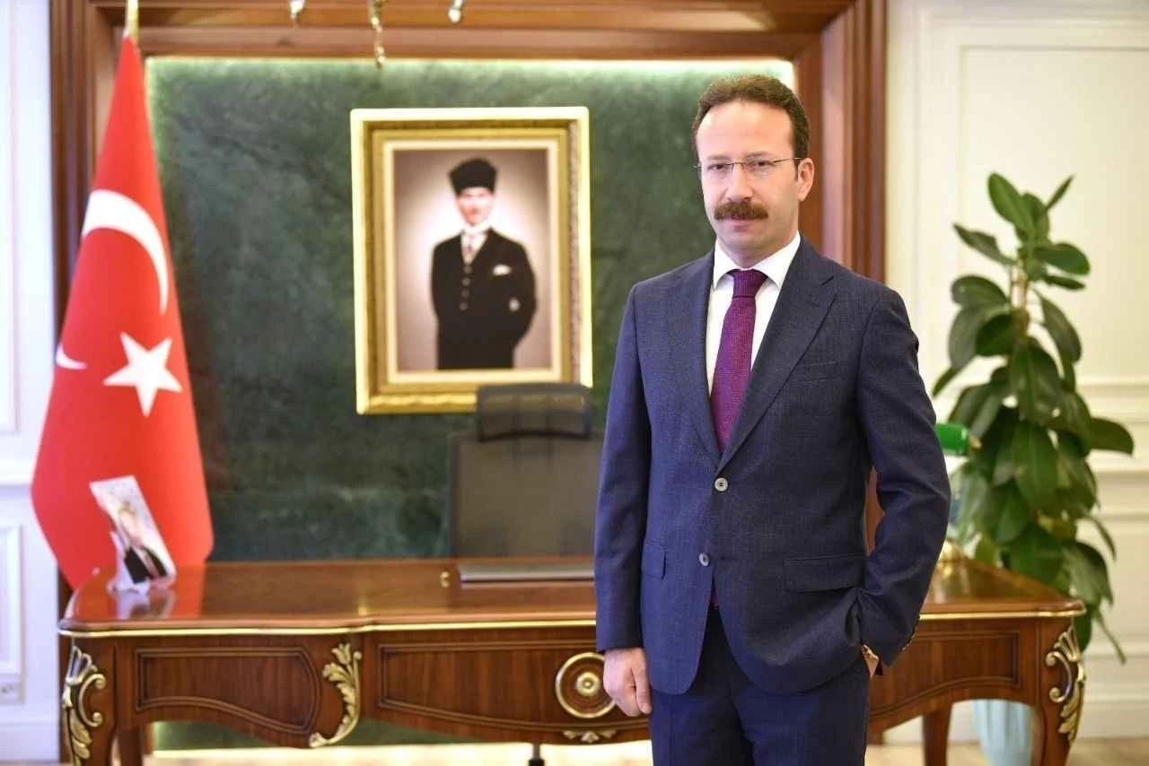 Ardahan Valiliğine &Ouml;mer Hilmi Yamlı atandı
