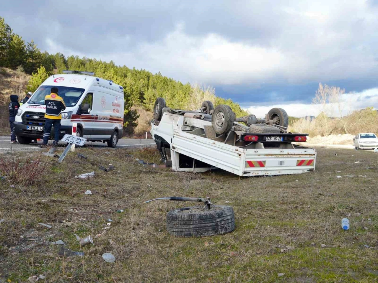 Arkadaşının &ouml;ld&uuml;ğ&uuml; trafik kazasıyla ilgili yargılanan alkoll&uuml; s&uuml;r&uuml;c&uuml;ye 2 yıl 9 ay hapis cezası
