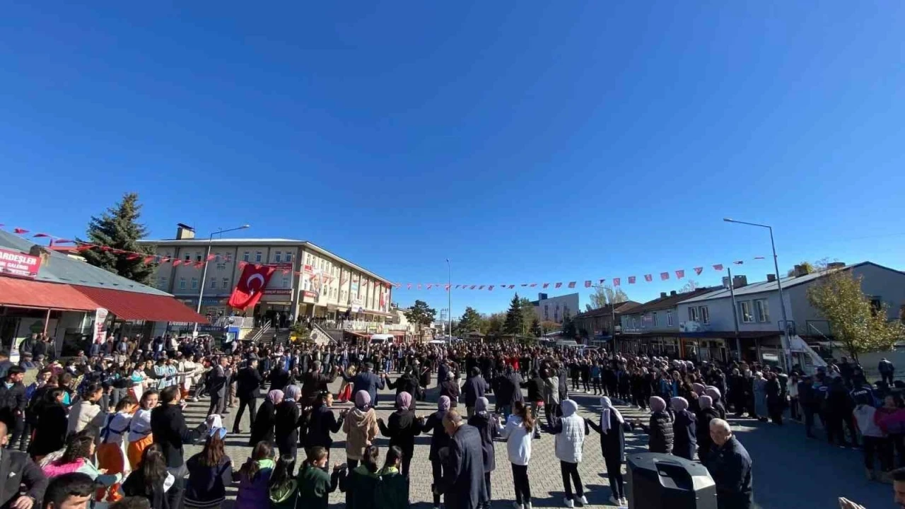 Arpaçay’ın Kurtuluşunun 105. yılı coşkuyla kutlandı
