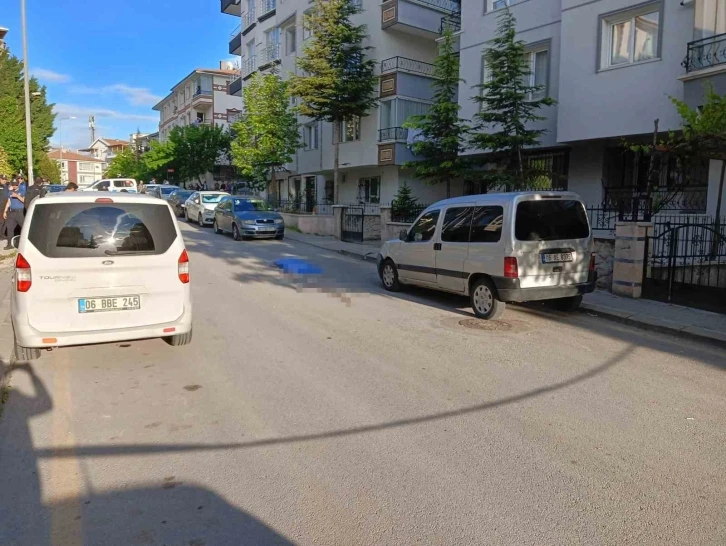 Arsa sahibi ile müteahhit arasındaki anlaşmazlık kanlı bitti: 1 ölü, 1 yaralı
