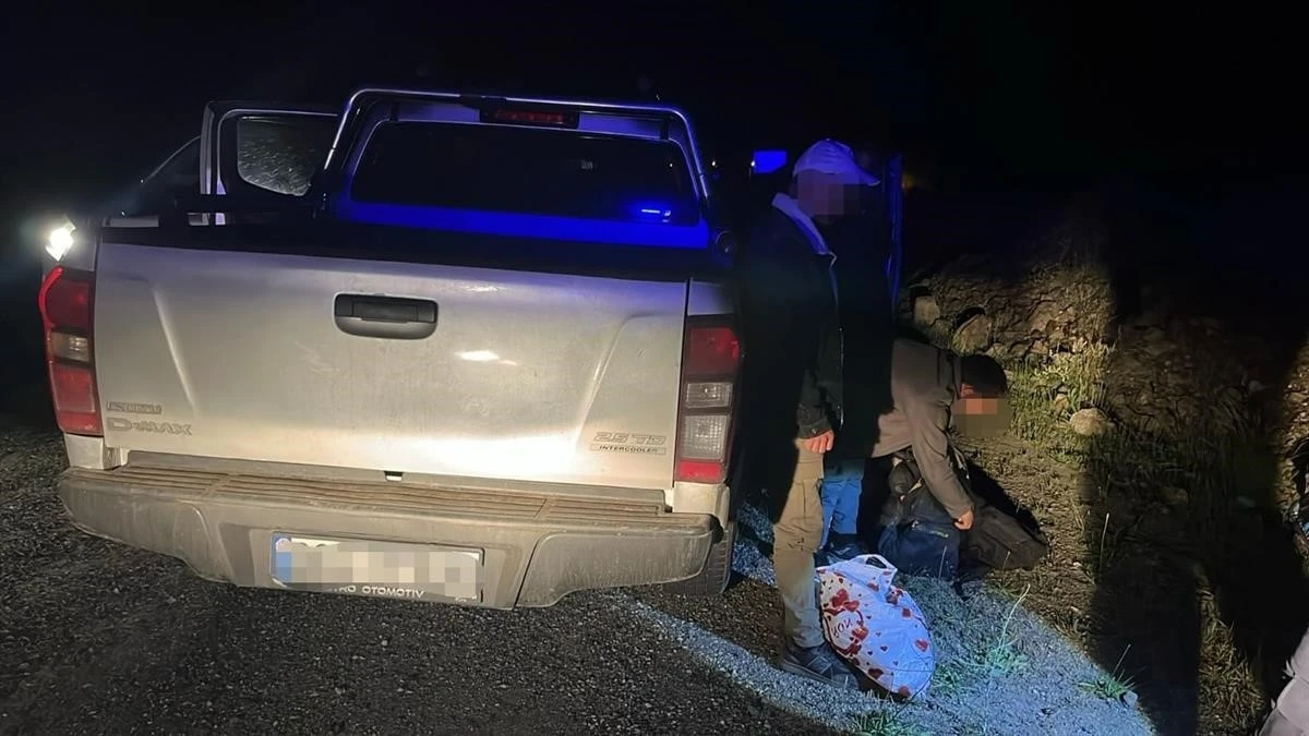Artvin’de göçmen kaçakçılığı operasyonu: 3 şüpheli tutuklandı
