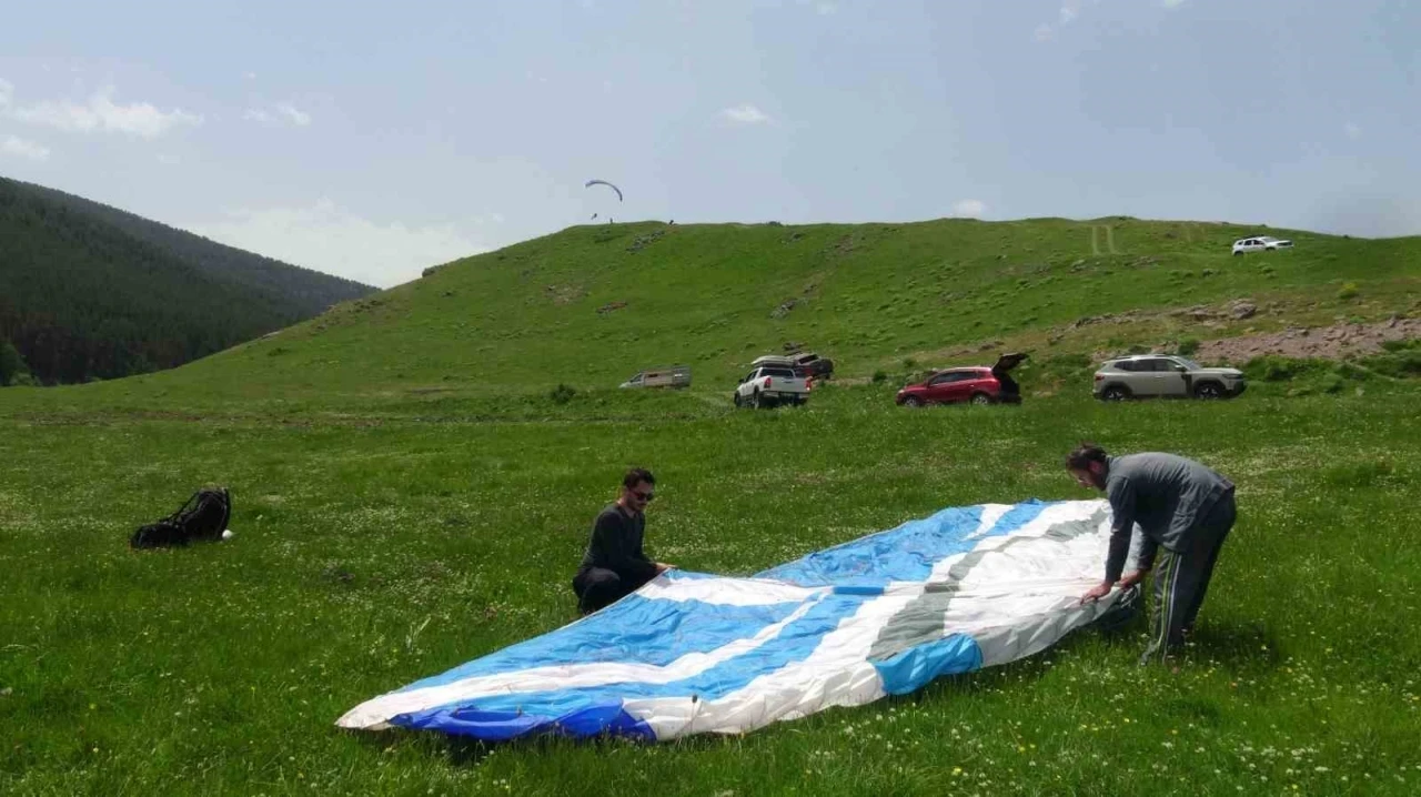 Artvin’de P2 Yamaç Paraşütü Eğitimi tamamlandı
