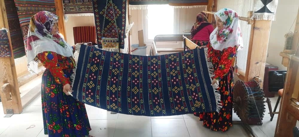 Asırlık kilim geleneğinde genç ustalar yetişiyor
