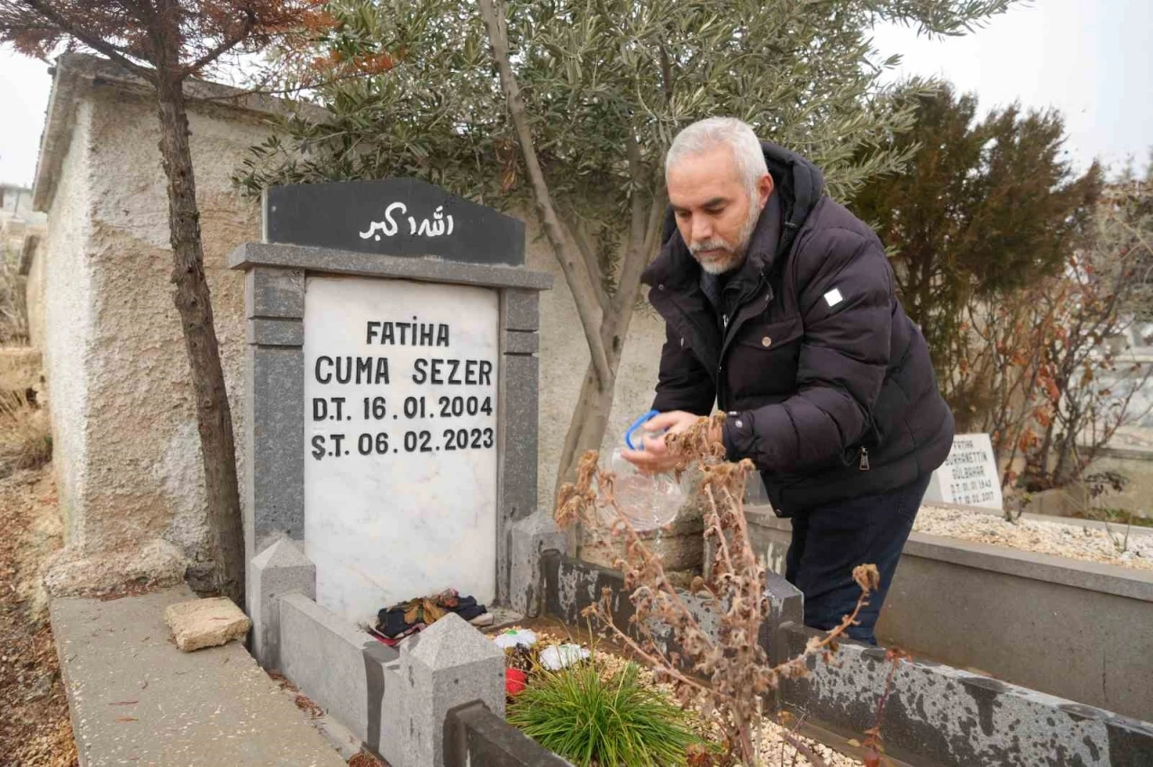Asrın felaketinde oğlunu kaybeden baba: "Biz hala 6 Şubat&rsquo;tayız"
