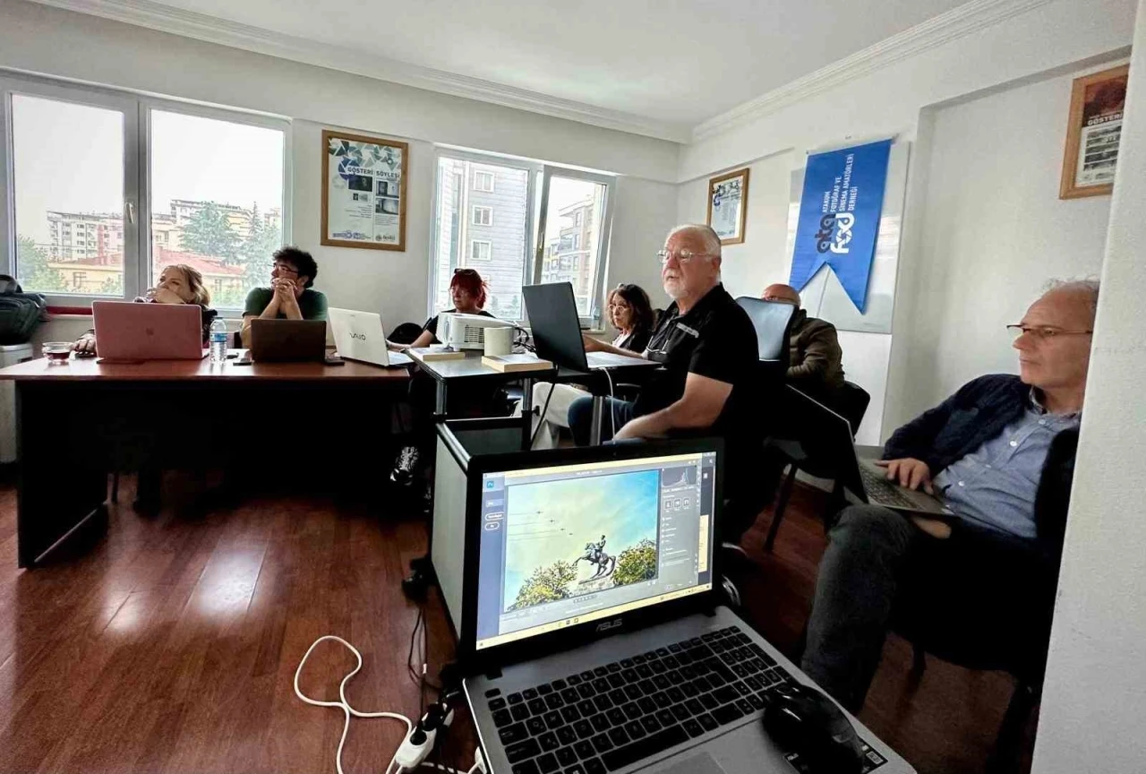 ATAFOD’dan üyelerine yapay zeka odaklı Photoshop eğitimi
