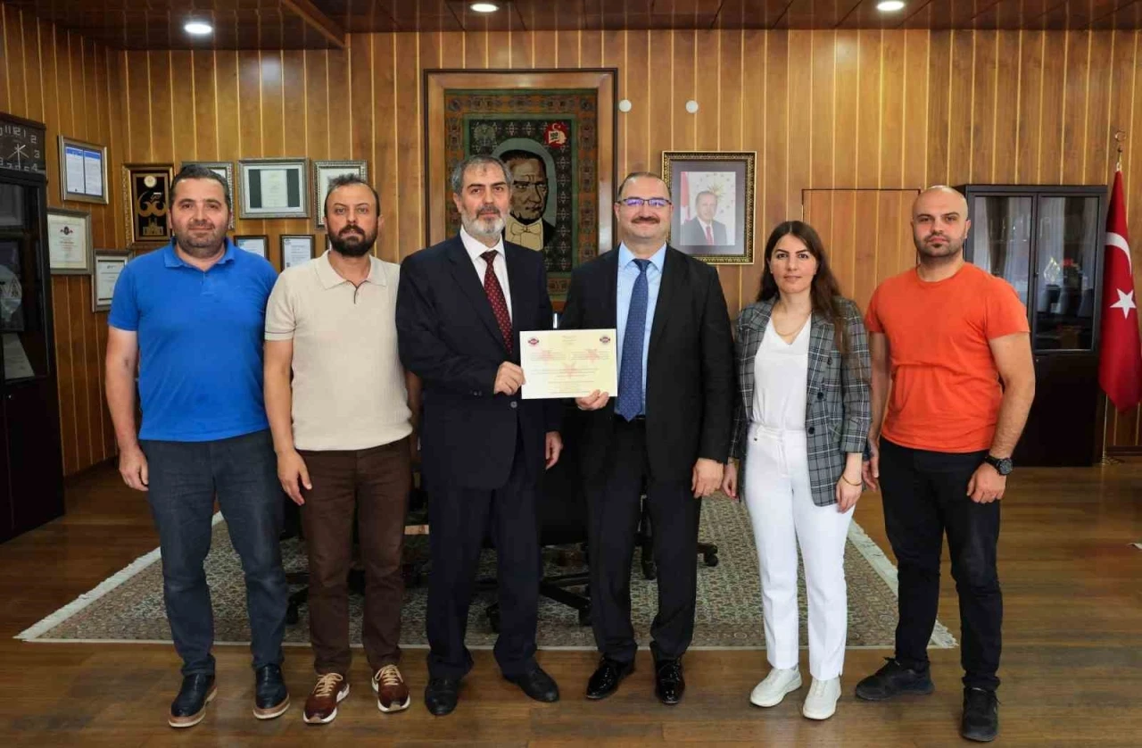 Atat&uuml;rk &Uuml;niversitesinde bir akreditasyon başarısı daha: Ekonometri b&ouml;l&uuml;m&uuml; 3 yıllığına akredite edildi
