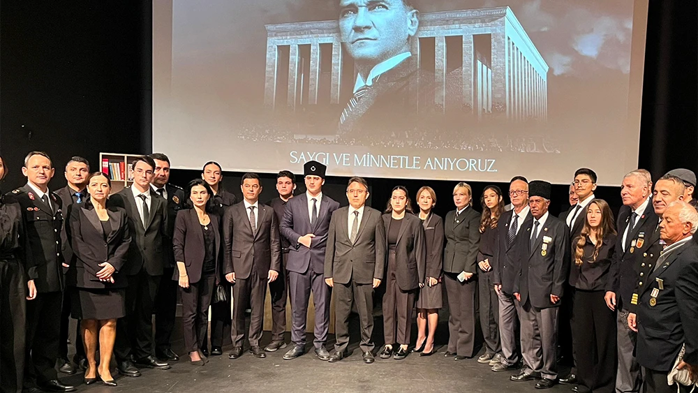 Atatürk, vefatının 87. yıl dönümünde Marmaris’te törenlerle anıldı