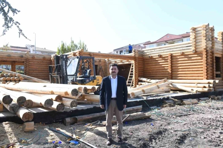 Atat&uuml;rk Yaşam kompleksi 7&rsquo;den 70&rsquo;e herkese hitap ediyor
