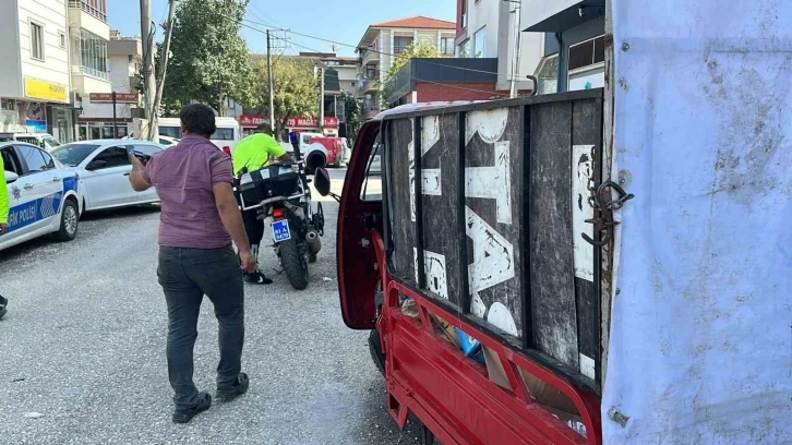 Atık toplama saati dışında &ccedil;ıkınca aracı bağlandı
