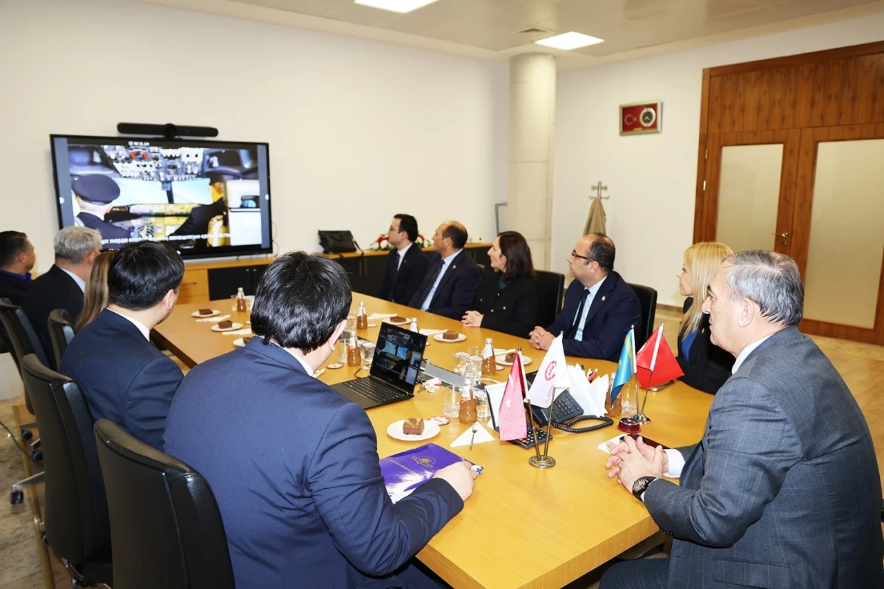 AT&Uuml; ile Kazakistan Sivil Havacılık Akademisi arasında akademik iş birliği
