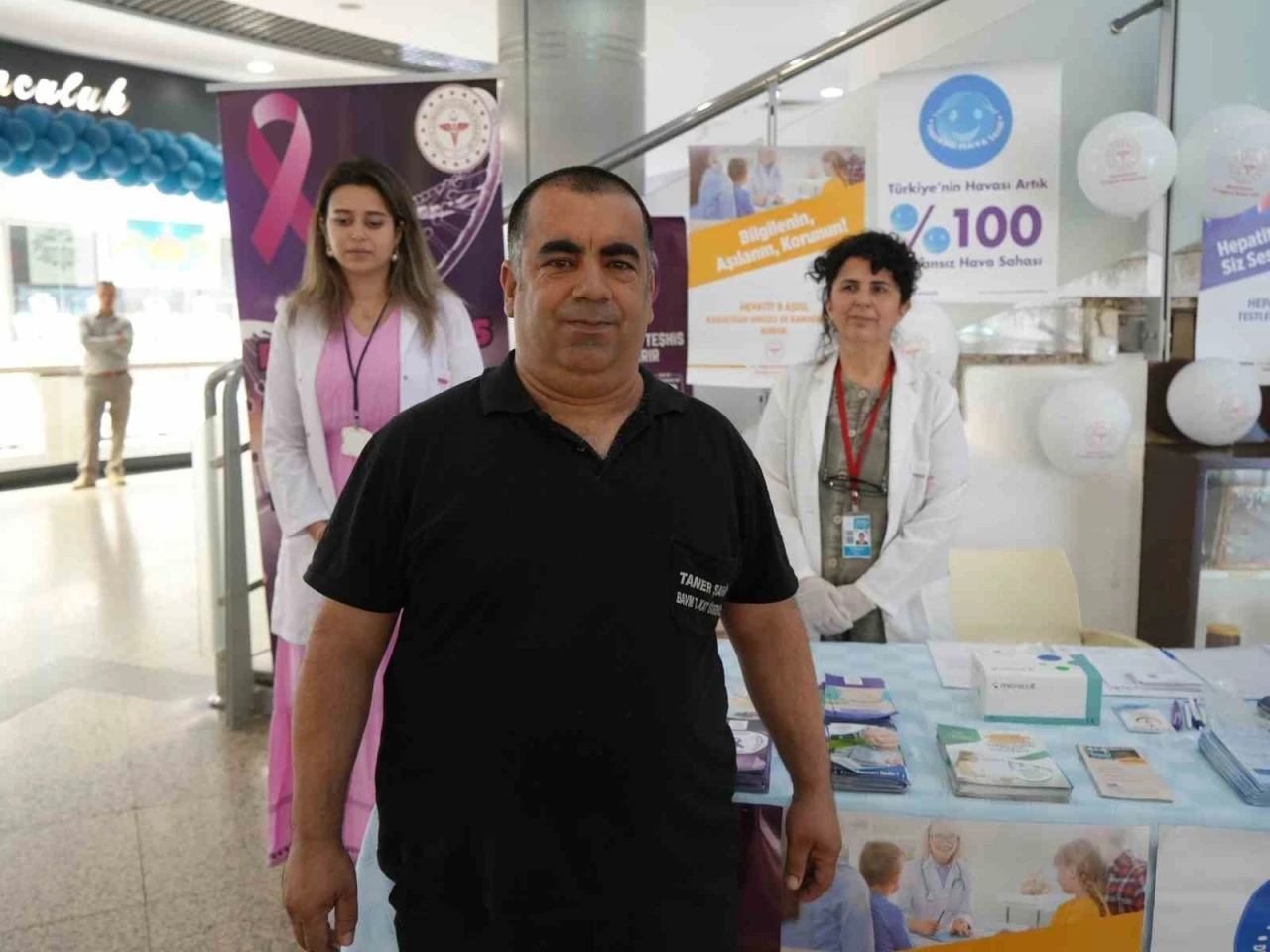 AVM’deki standı görünce karar verdi: 30 yıl sonra sigarayı bıraktı
