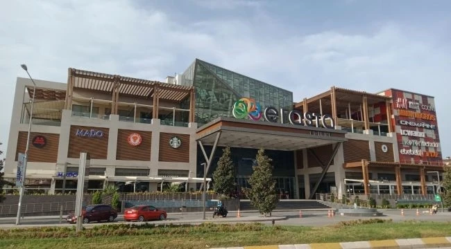 AVM’nin bayan tuvaletinde cep telefonuyla görüntü alma olayı
