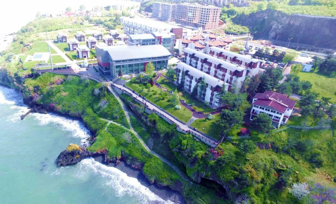 Avrasya Üniversitesi’nden 7 yeni bölüm
