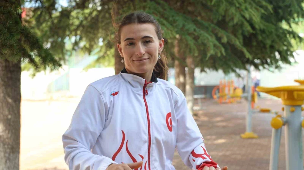 Ayak bağları koptu, spordan kopamadı
