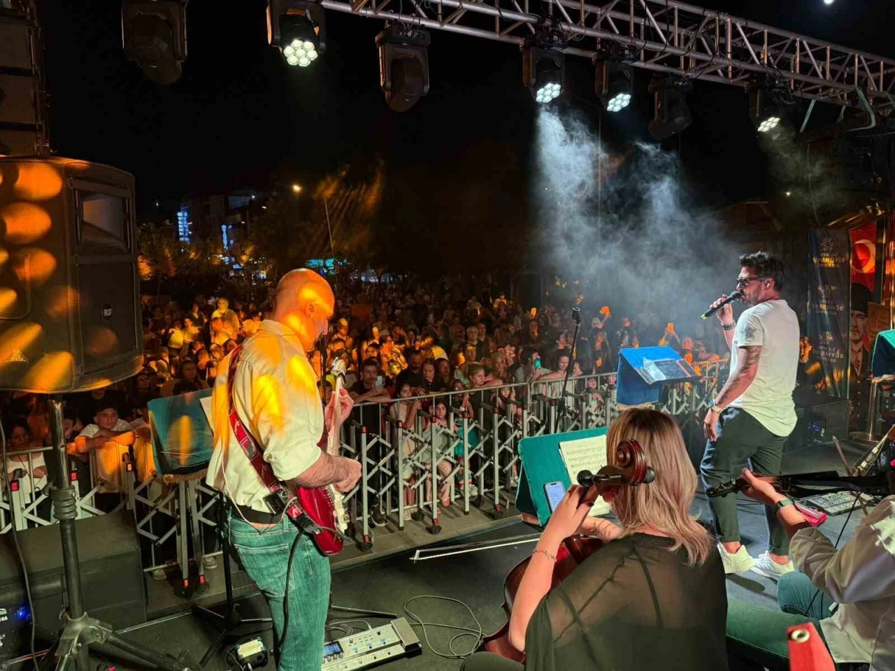 Aydın B&uuml;y&uuml;kşehir&rsquo;den Nazilli&rsquo;de yaz konseri
