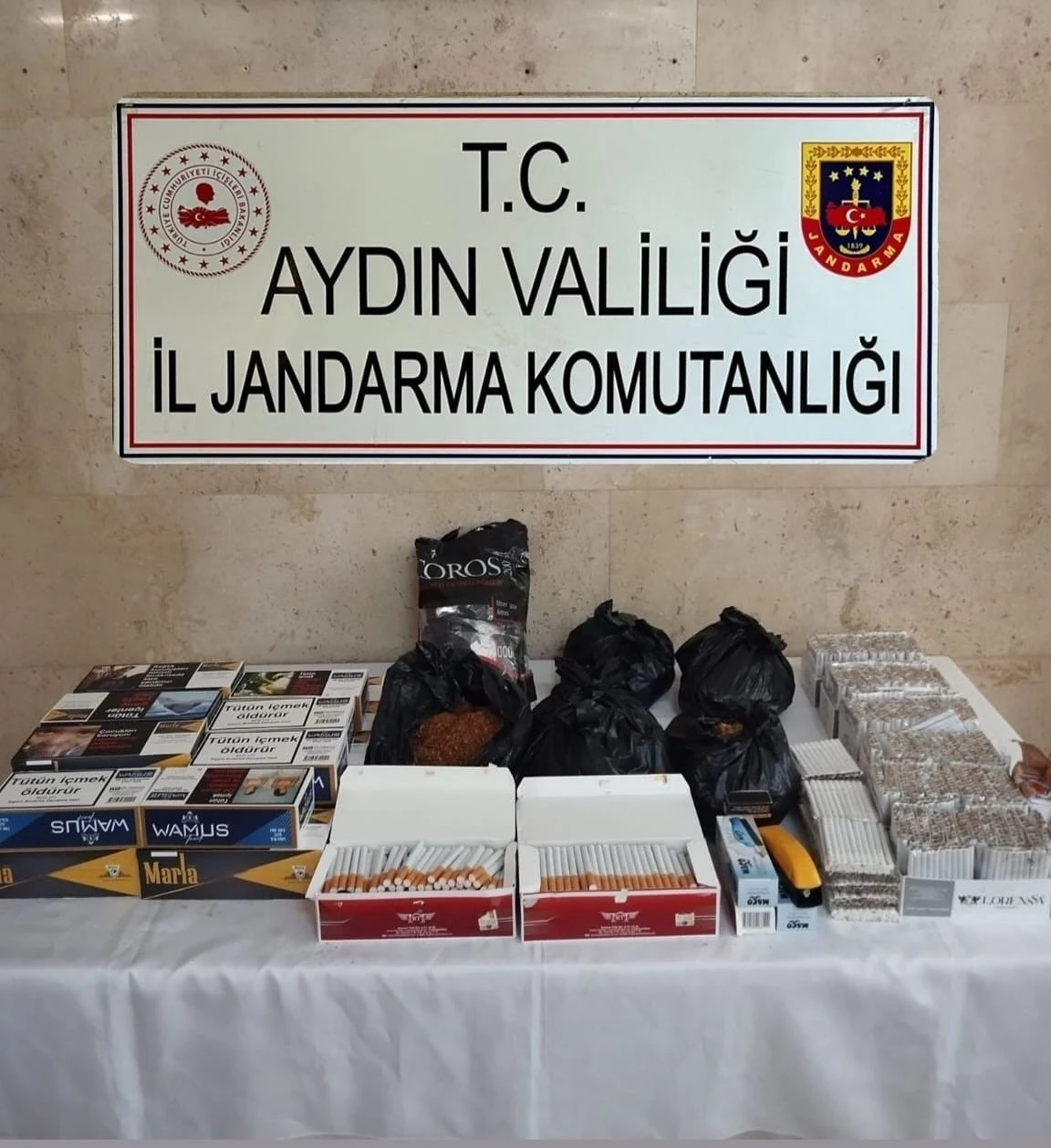 Aydın’da 3 bin 500 bandrolsüz sigara ele geçirildi
