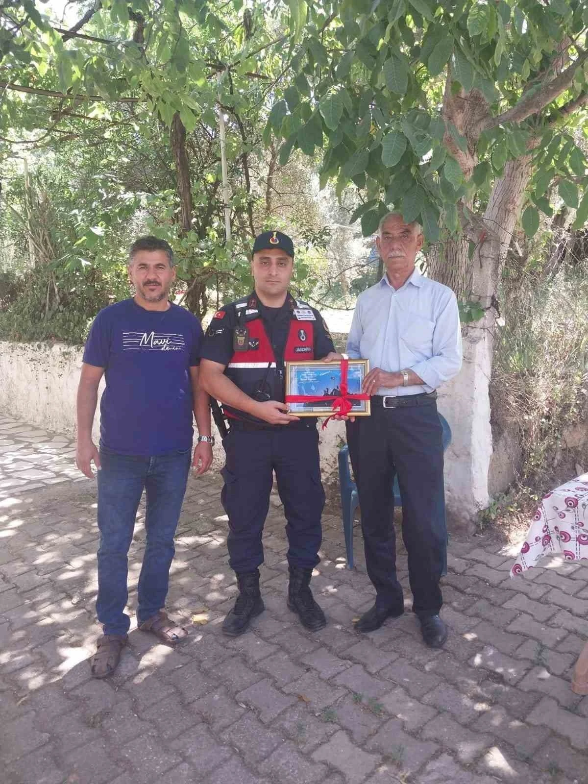 Aydın’da jandarmadan anlamlı davranış
