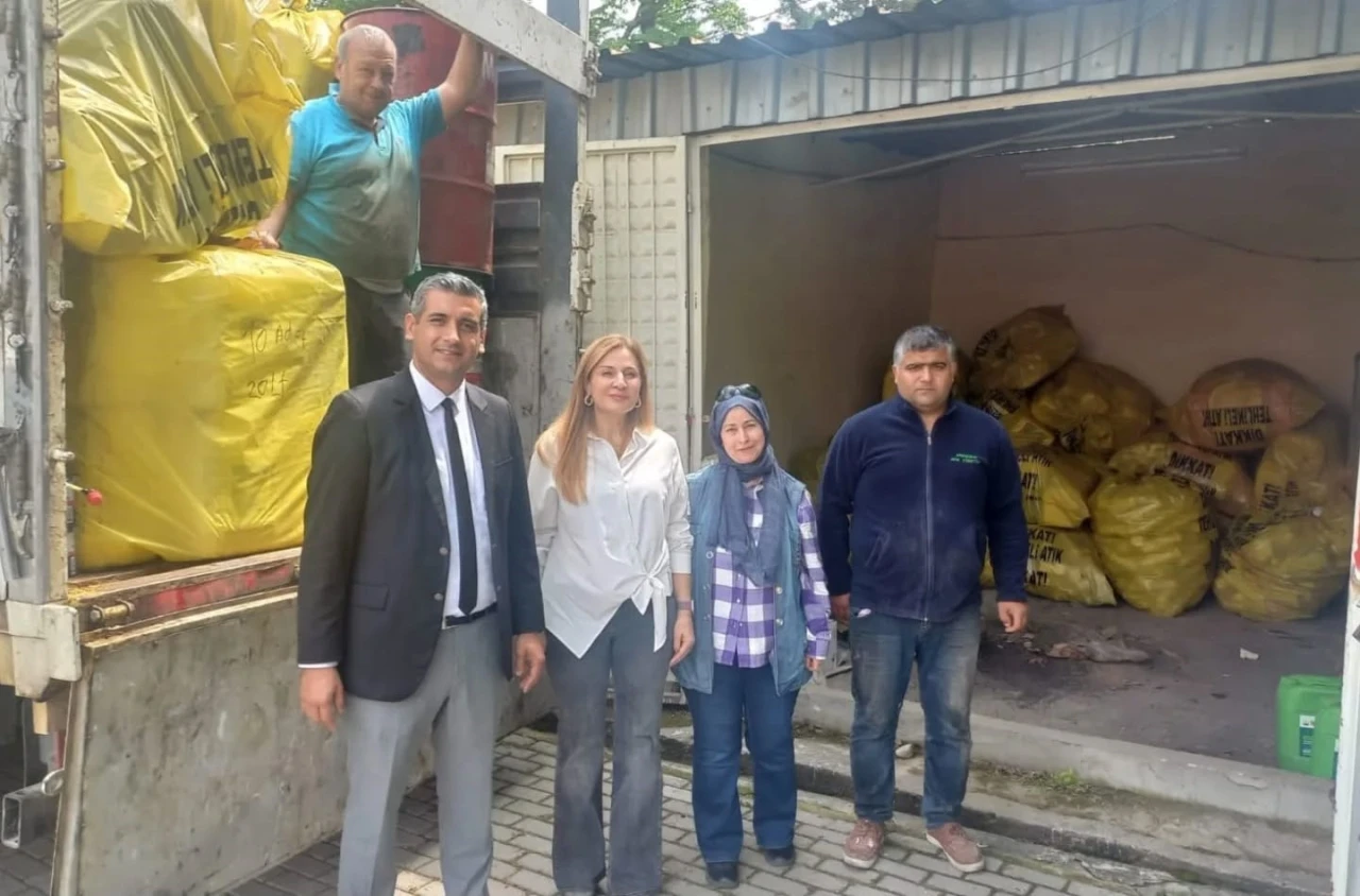 Aydın’da &quot;Atıkları toplayalım, geleceğe nefes olalım&quot; projesi sürüyor
