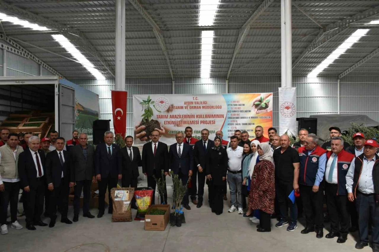 Aydın’da TAKE Projeleri kapsamında çiftçilere fide ve tohum dağıtıldı
