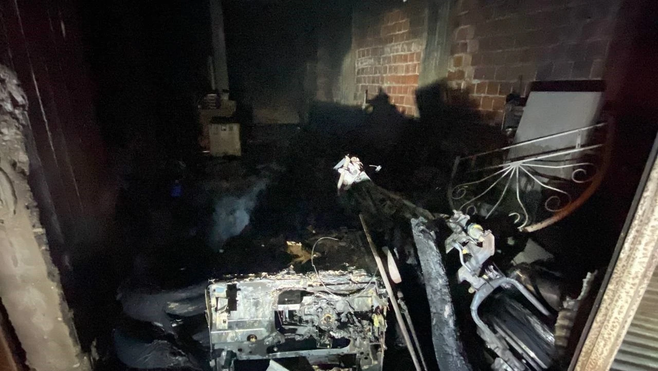 Aydın&rsquo;da yangın: Dumandan etkilenen 2 kişi hastaneye kaldırıldı
