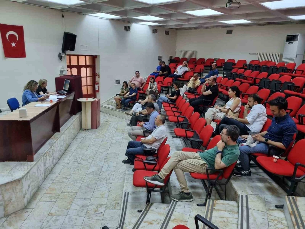 Aydın Devlet Hastanesi’nde kalite odaklı değerlendirme toplantısı yapıldı
