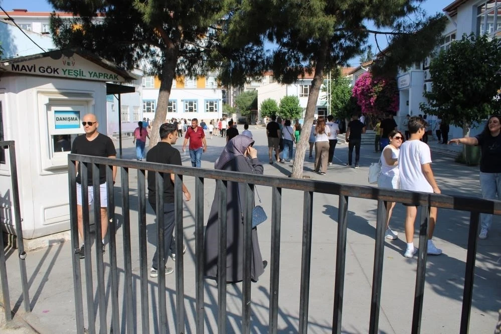Aydın LGS’de gururlandırdı: 8 öğrenci tam puan aldı

