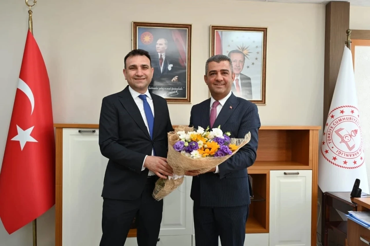 Aydın Milli Eğitim Müdürlüğü’nde devir teslim
