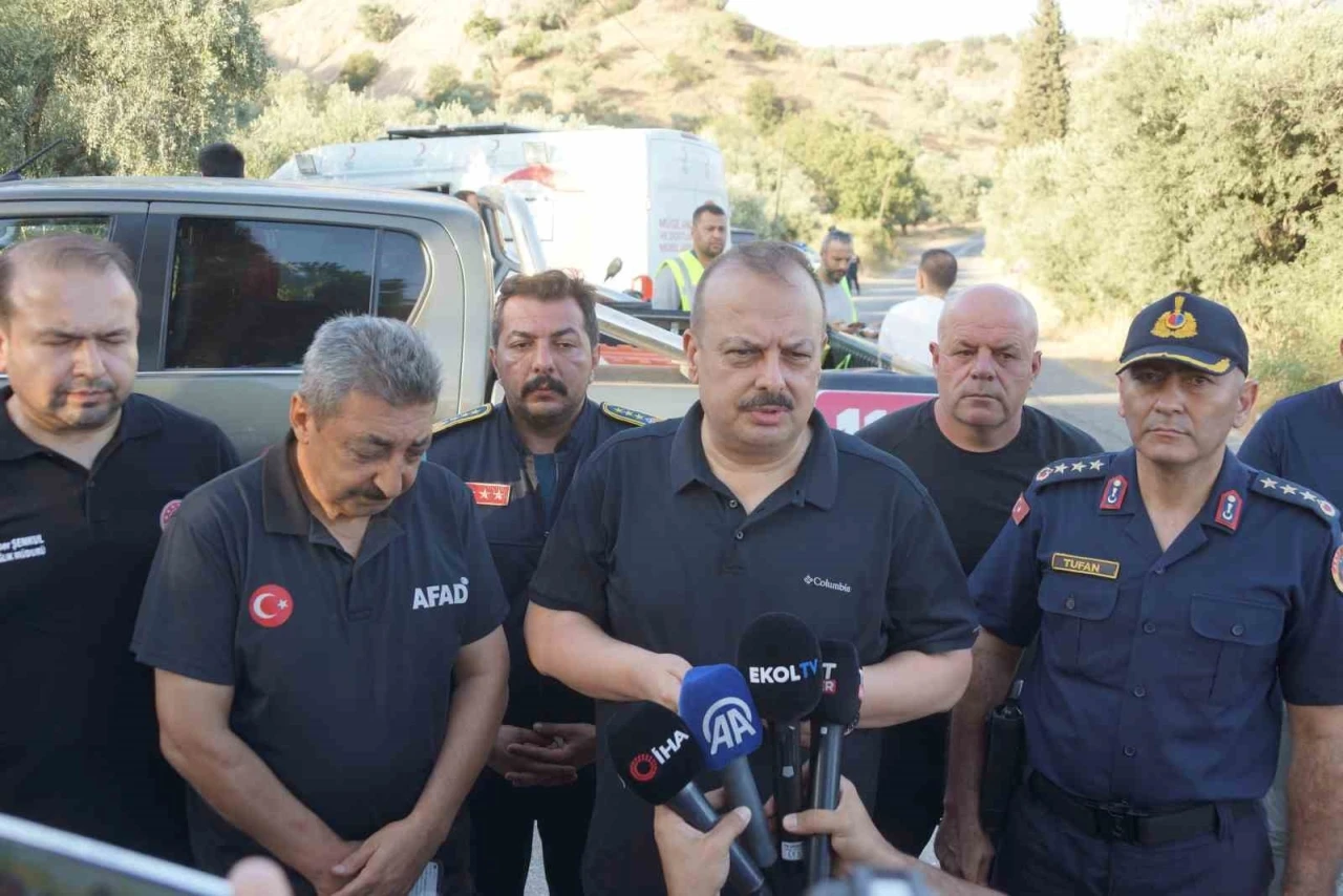 Aydın Valisi Canbolat: &quot;Yangın kontrol altına alındı&quot;
