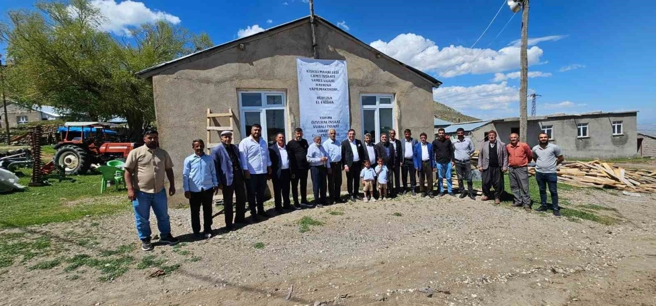 Aydınlar&rsquo;da taziye evi ve caminin temeli dualarla atıldı

