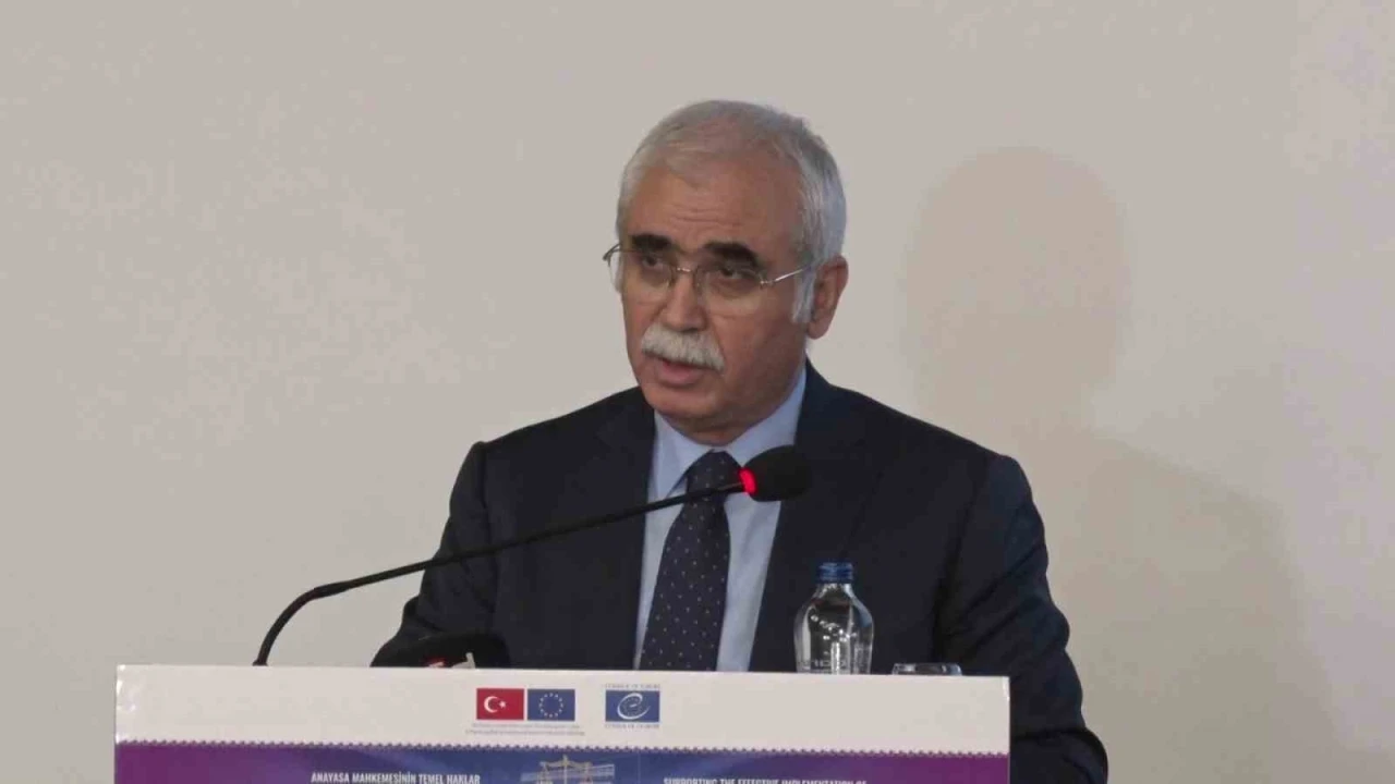 AYM Başkanı Özkaya: &quot;Adalet terazisi, hakim ve savcıların elindedir. Bu terazi, dünyadaki en hassas terazidir&quot;
