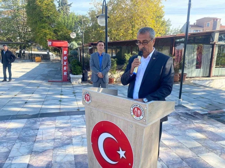 Ayvacık&rsquo;ta Muhtarlar G&uuml;n&uuml; Kutlandı
