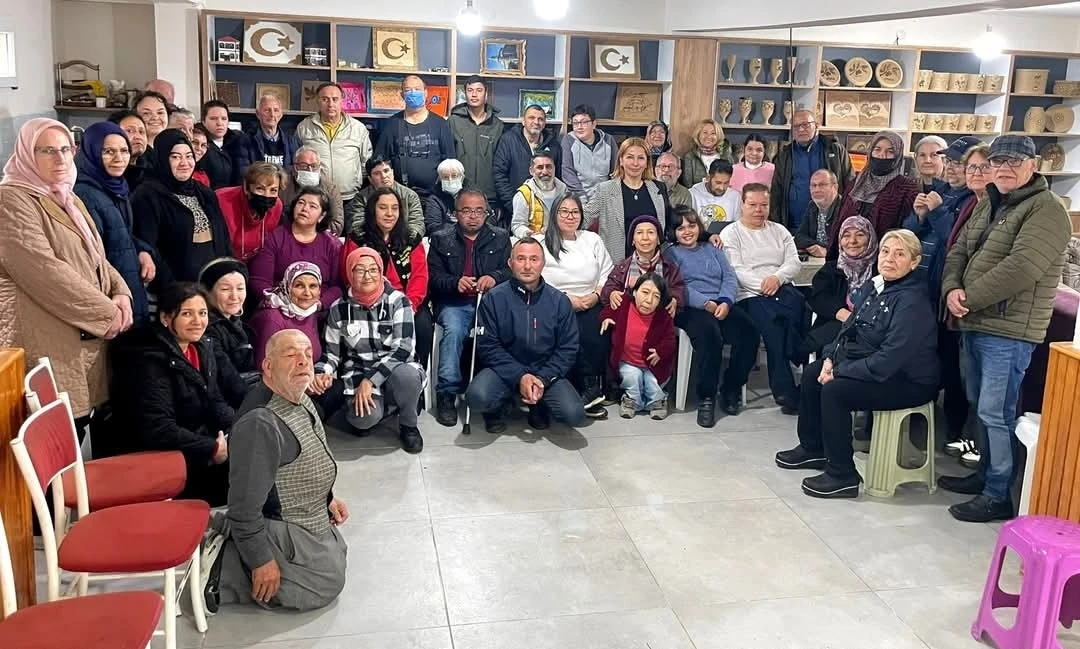 Ayvalık’ta BOED Genel Başkanı Özlemiş’ten Engelliler Haftası mesajı
