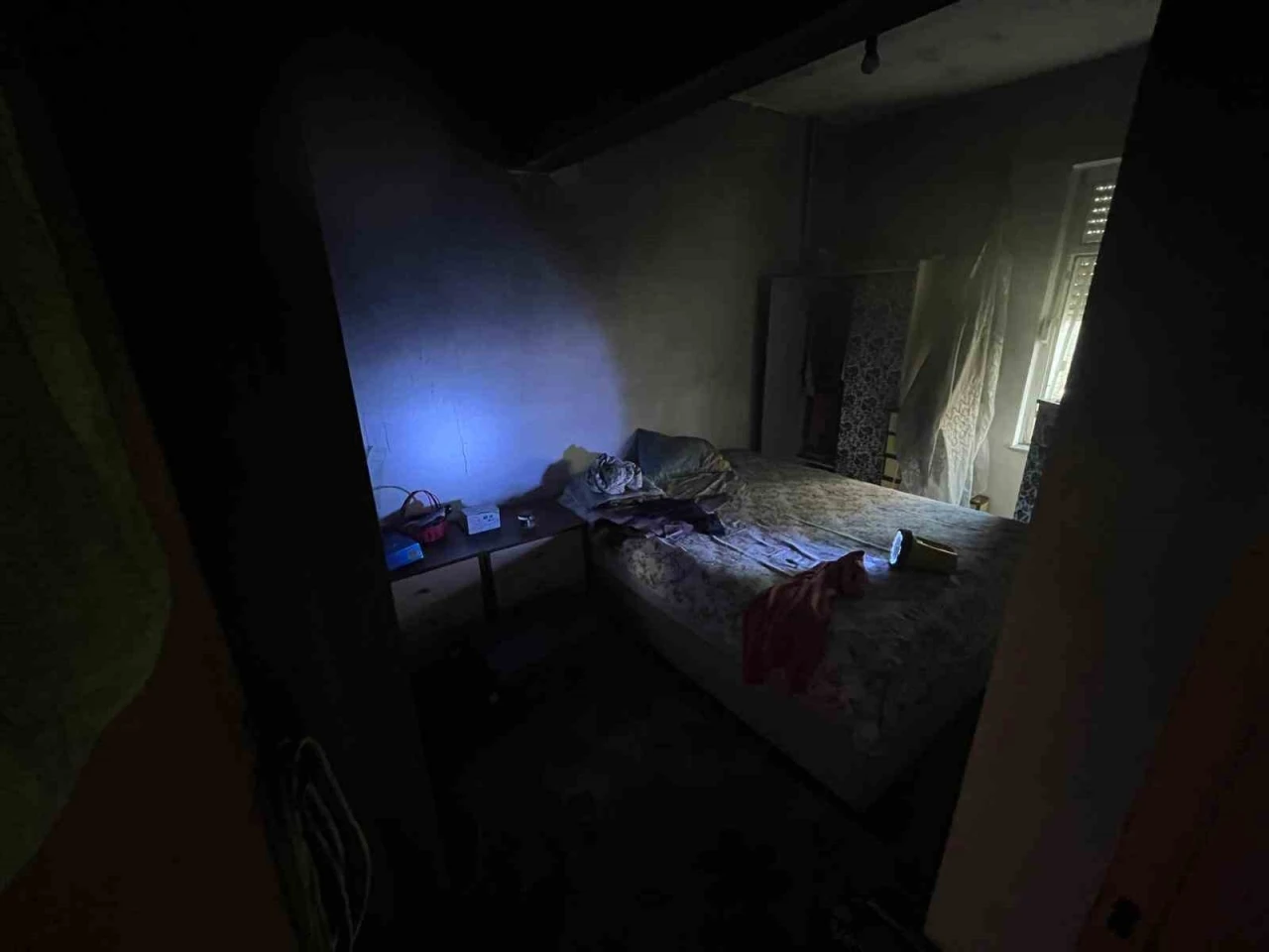 Ayvalık&rsquo;ta ev yangını
