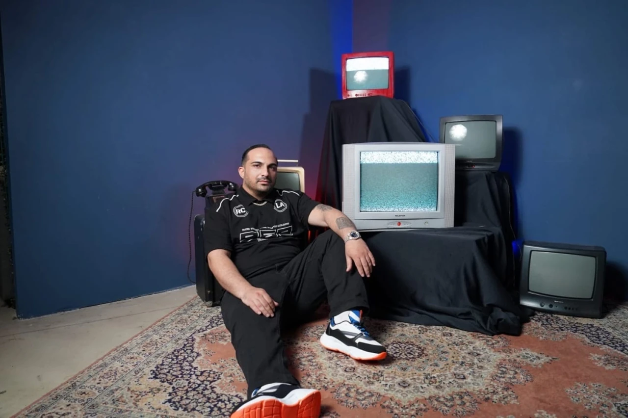 Azka Müzik’ten Kurşun’a tam destek: &quot;Ayar&quot; EP’si ve &quot;Dumanlı Başım&quot; klibi yayında
