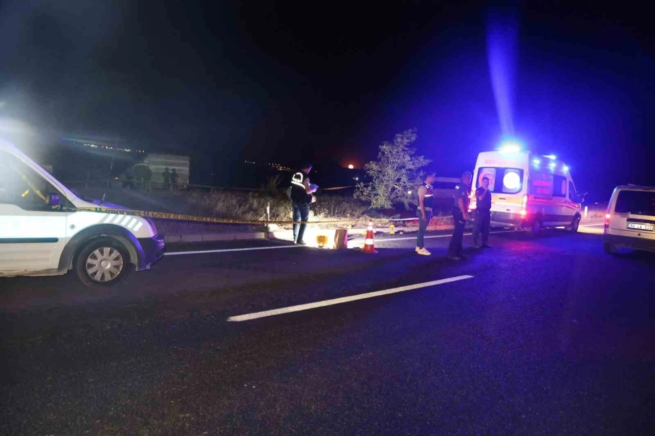 Baba ve oğulu &ouml;ld&uuml;ren sanığa 62 yıl hapis cezası
