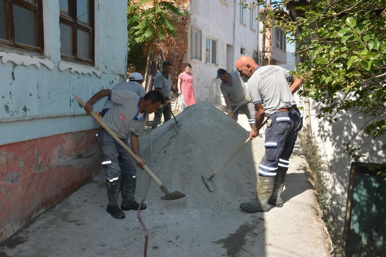 Babadağ’ın yolları daha güvenli hale getiriliyor
