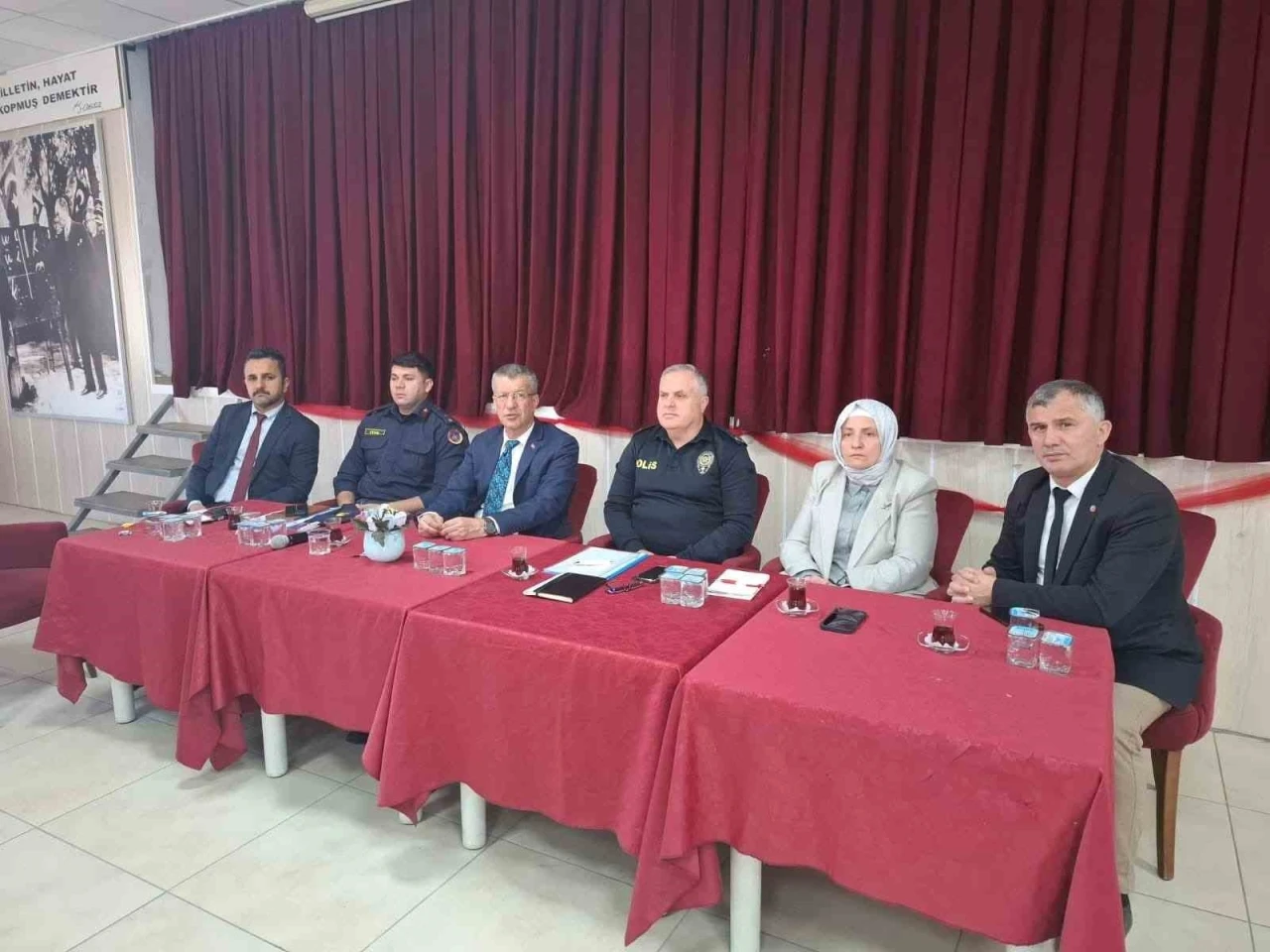 Babaeski&rsquo;de okul g&uuml;venliği toplantısı ger&ccedil;ekleştirildi
