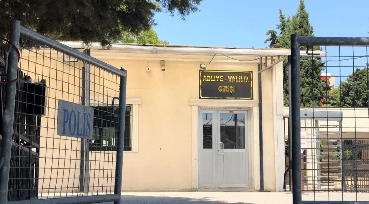 Babasını miras için patlayıcıyla öldürmek isteyen şahıs, 29 yıla kadar hapis istemiyle yargılanacak
