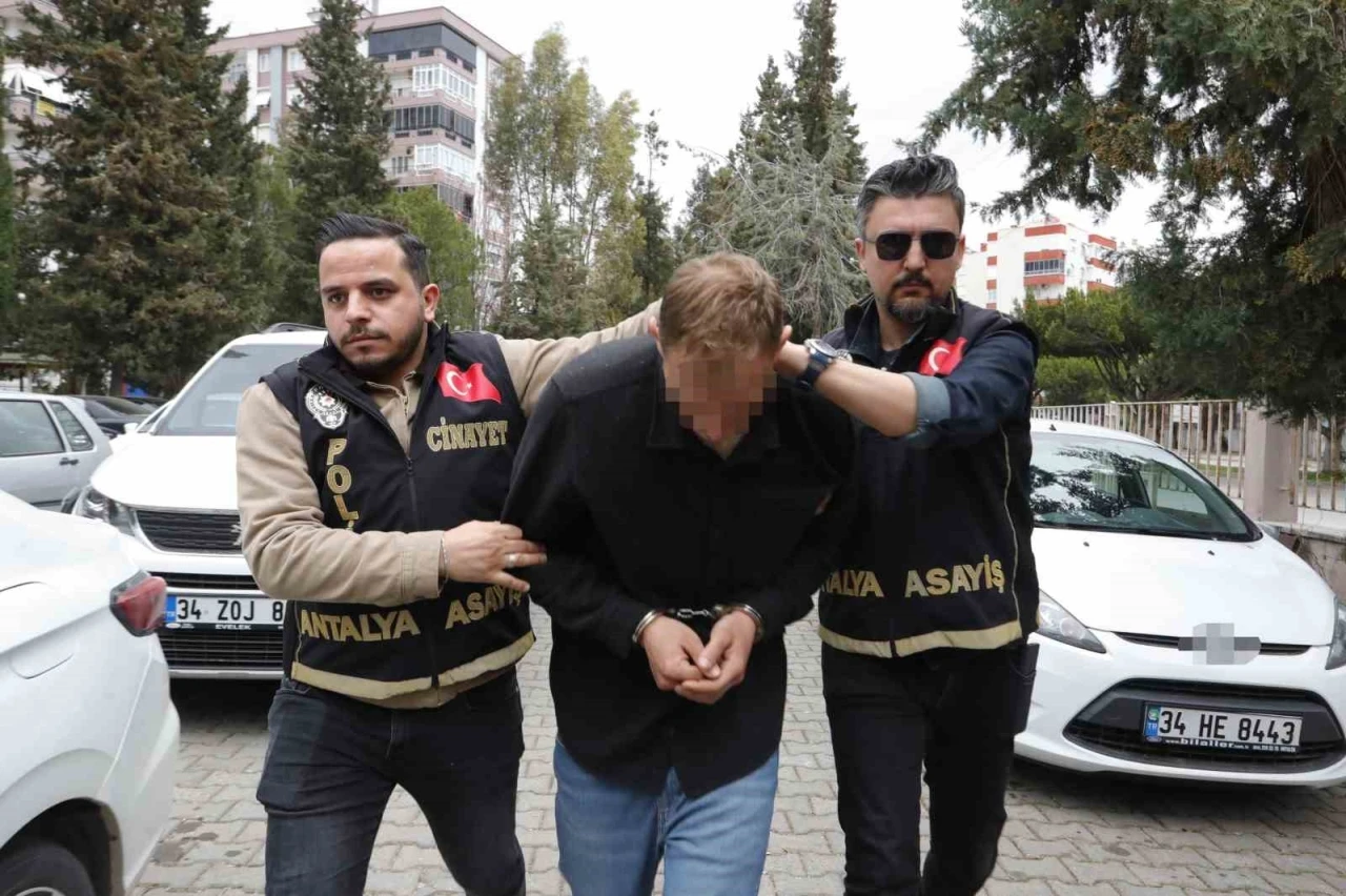 Babasını öldürme suçuyla gözaltına alınan cinayet zanlısı: "Ben öldürmedim"