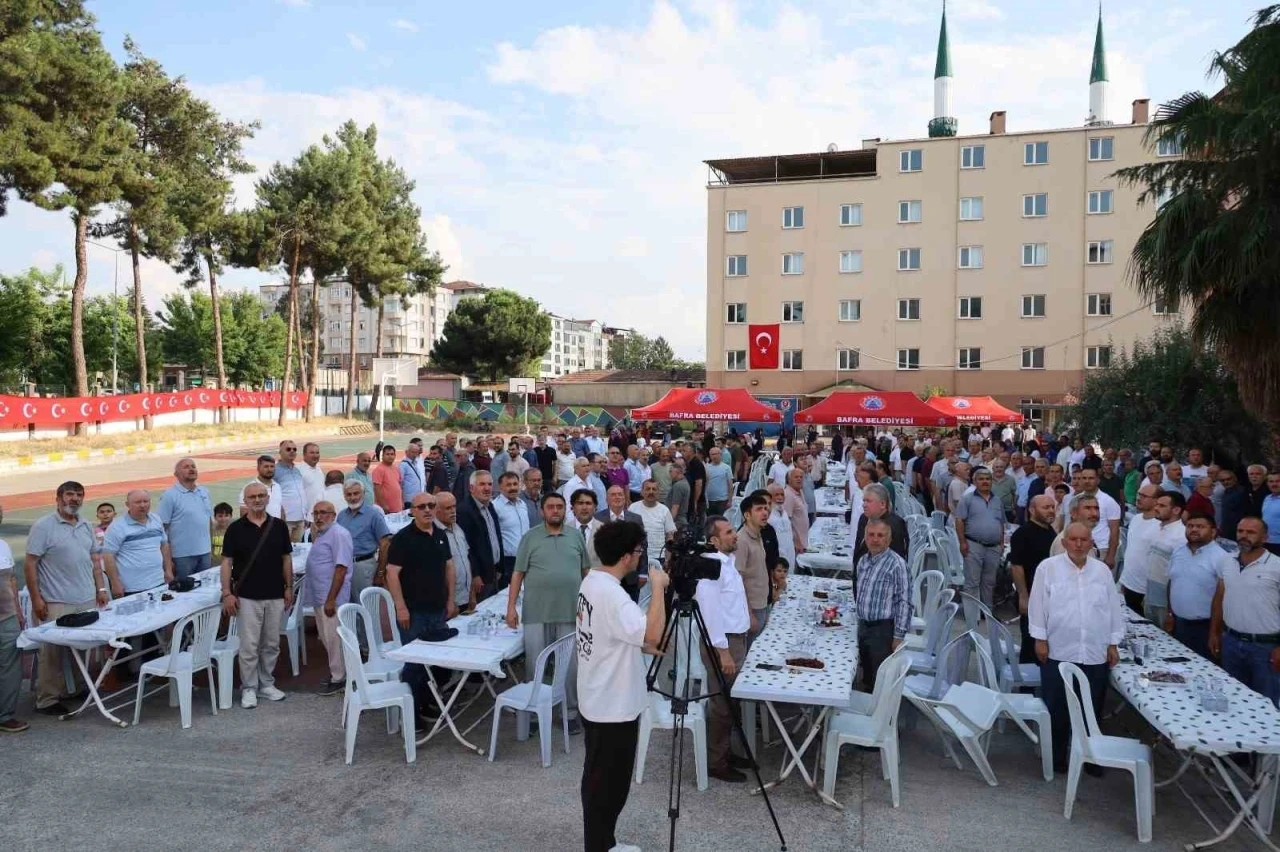 Bafra&rsquo;da imam hatip mezunları 23&rsquo;&uuml;nc&uuml; kez bir araya geldi
