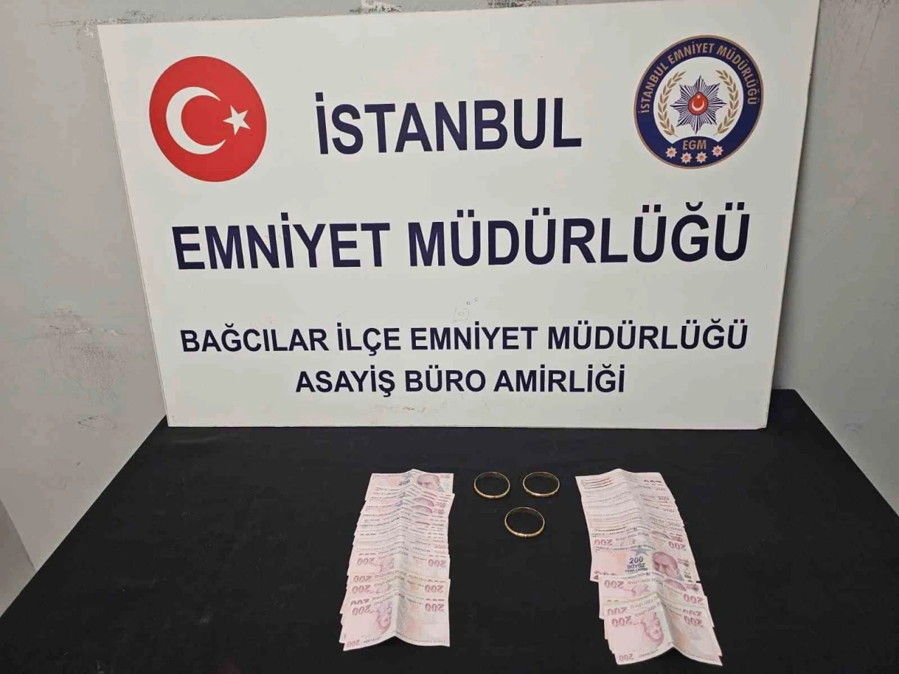 Bağcılar&rsquo;da telefon dolandırıcılığı: "Kamu G&ouml;revlisiyim" diyerek dolandırdılar
