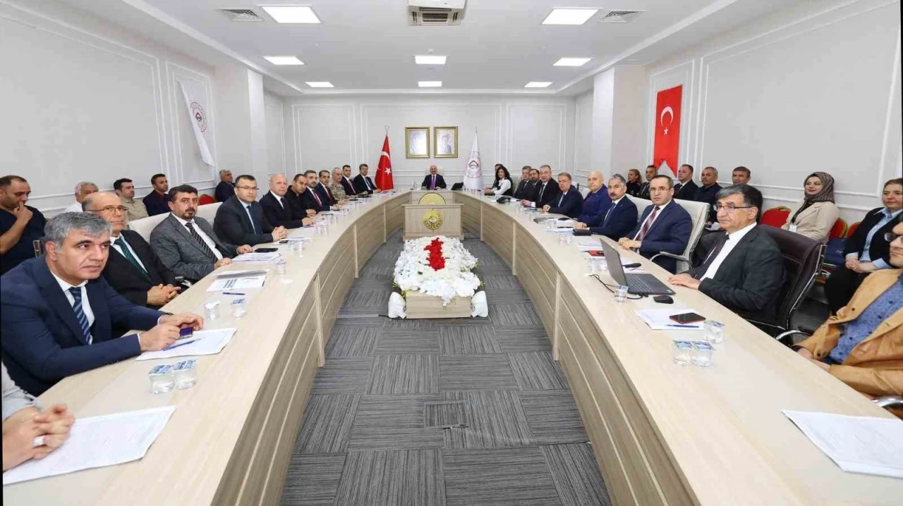 Bağımlılıkla m&uuml;cadele il koordinasyon kurulu toplantısı yapıldı
