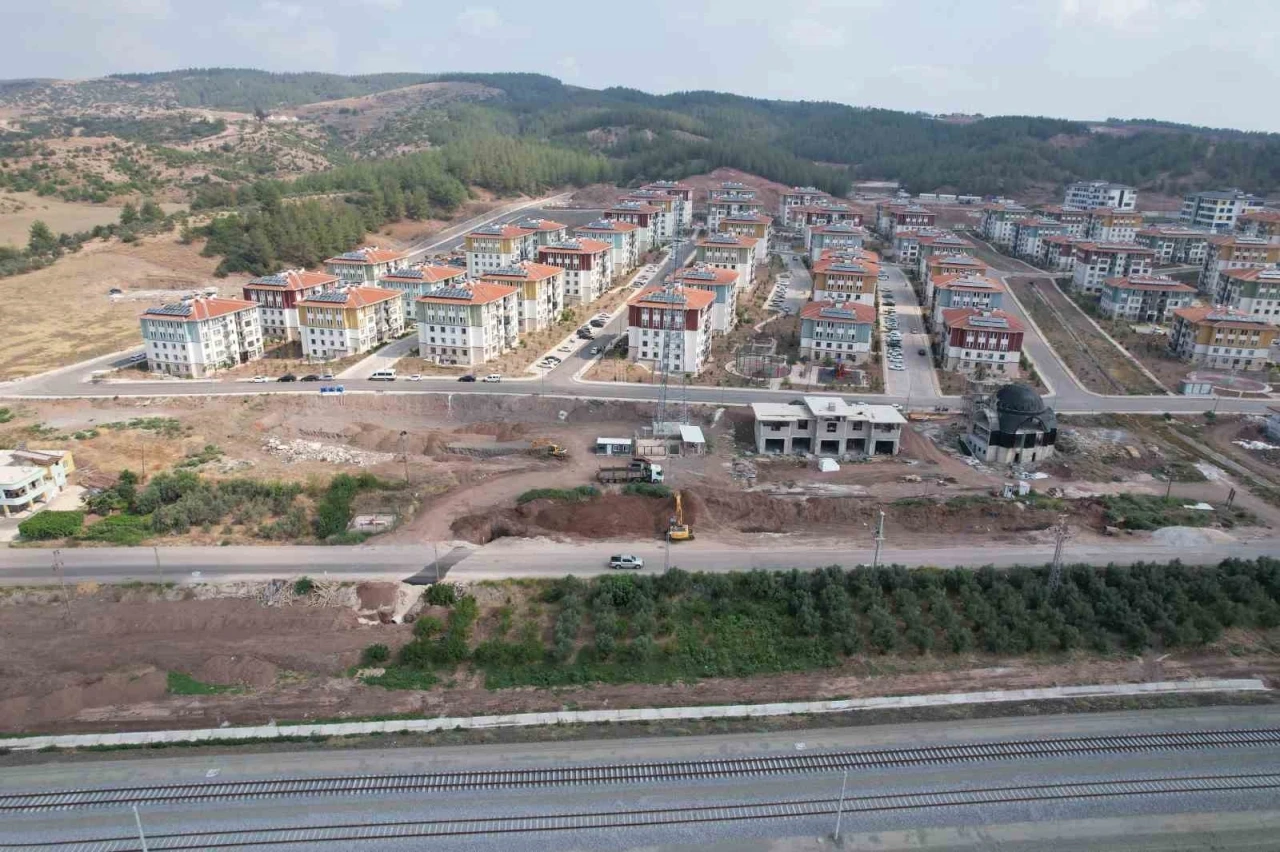 Bahçeli’den Osmaniye’de yeni kurulacak mahalleye Murat Kurum’un adının verilmesi talebi
